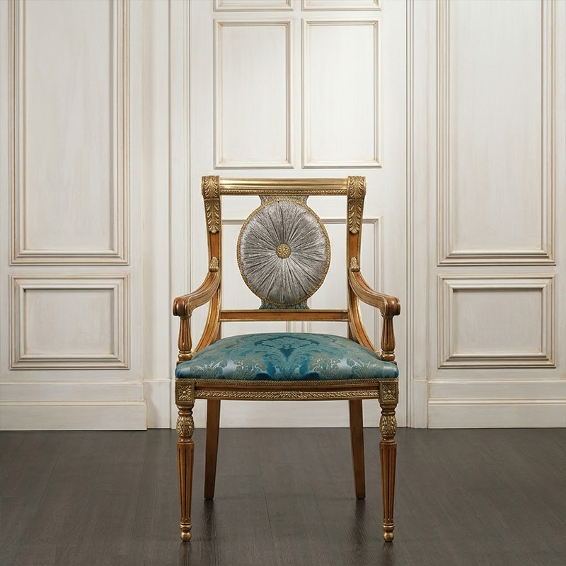 Chaise de salle à manger