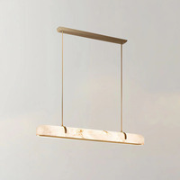 Lustres en albâtre sur mesure, luminaires suspendus LED de luxe pour salle à manger, villa artistique, îlot de cuisine, lustre linéaire tout en laiton