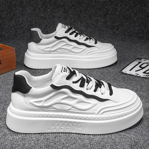 Scarpe da Uomo 2026 Nuove, alla Moda, Traspiranti e Comode per il Tempo Libero - Product Image 2
