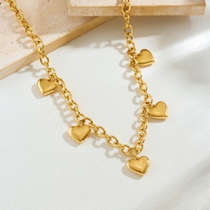 Collana con Ciondolo a Cuore in Oro Antiossidante, Nuova Tendenza, Gioielli Carini Senza Ossidazione, Gioielli in Acciaio Inossidabile 316L TGXL11154 - Product Image 2
