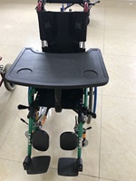 Frère thérapie de réadaptation médicale fabrication handicapés enfants paralysie cérébrale CP fauteuil roulant