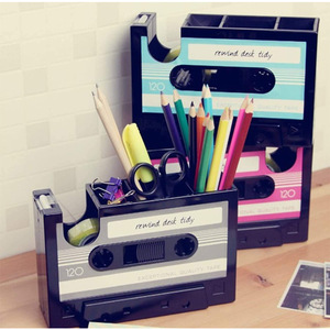 Soporte para bolígrafos con forma de cinta de casete retro, cortador de cinta, papelería de oficina, organizador de almacenamiento creativo para uso en escritorio - Product Image 3