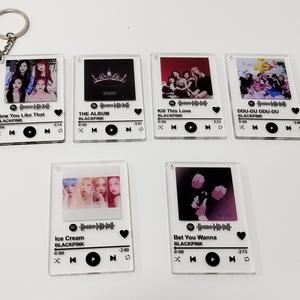 Llaveros impresos con fotos personalizables Listas de reproducción de música de <span class=keywords><strong>Spotify</strong></span> Llaveros de anime y Llaveros de fotos personalizados en metal y plástico. - Product Image 3