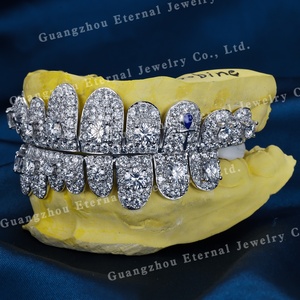 Grilles dentaires personnalisées pour femmes et hommes, haut et bas, en argent 925, moissanite, diamant de laboratoire, saphir, or massif 10K, 14K, 18K, coupe ronde - Product Image 3