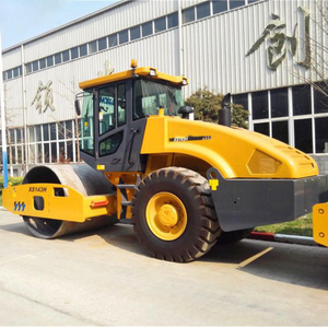 Rodillo de carretera vibratorio XS143H de tambor único de 14 toneladas a buen precio, gran oferta para obras de construcción y compactación de asfalto - Product Image 5