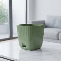 Pot de fleurs en plastique respirant à arrosage automatique avec rayures verticales, style nordique, pour une utilisation en intérieur, à la maison ou sur le balcon