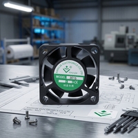 Ventilateur d'extraction industriel portable mini DC sans balais à double roulement à billes 3015 personnalisé 5V/12V/24V 6000-15000RPM 2.15-6.36CFM