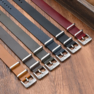 สายนาฬิกาหนังแท้แบบชิ้นเดียวขนาด 20 มม. 22 มม. ผลิตจากหนังเคลือบน้ำมัน พร้อมหัวเข็มขัดสแตนเลสขัดเงา - Product Image 6