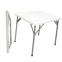 Table pliante robuste de 3 pieds pour l'extérieur Table carrée pliante portable Table pliante en plastique utilisée pour le pique-nique et le mariage
