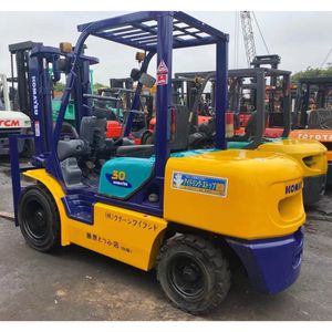 Chariot élévateur à fourche à moteur interne Komatsu 3 tonnes FD30 d'occasion, haute qualité et prix économique, en vente - Product Image 1