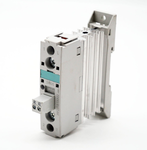3RF2310-1AA02 3RF2310 1AA02 Contacteur Module de contrôle d'automatisation industrielle Dispositif de commutation basse tension - Product Image 1