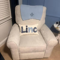 Idée cadeau personnalisée : Housses de coussin faites main avec lettres brodées au poinçon, coussin coloré