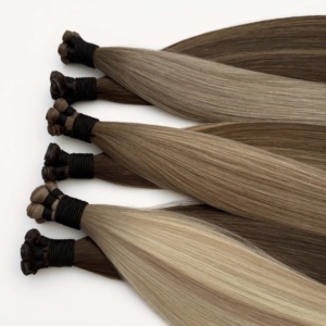 Extensiones de Cabello Humano Genius Weft Invisibles, Cabello Humano Natural Liso, Extensiones de Cabello Genius Weft Color Negro - Product Image 4