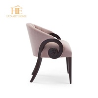 Fauteuil de luxe de haute qualité style Louis XV, confortable, avec dossier rond en bois et pieds en métal, chaise de salle à manger avec accoudoirs
