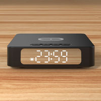 Nieuwe Mal Hotel 15W 3 In 1 Digitale Klok Draadloos Opladen Voor Slaapkamer Bed Bureaublad Wekker Draadloze Oplader