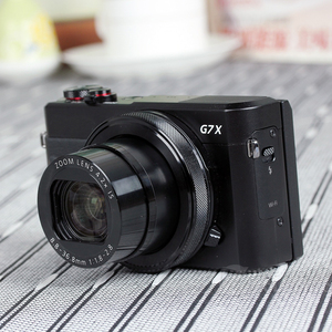 Appareil photo numérique DF Wholesale G7 X Mark II Wi-Fi NFC avec capteur 1 pouce et écran tactile inclinable, neuf et 99 % inutilisé, idéal pour le vlogging - Product Image 2