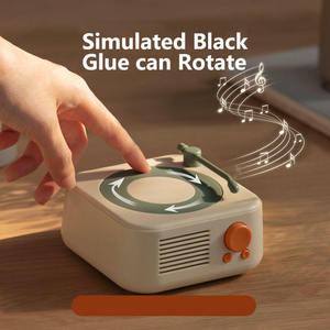 Altavoz Circular X17 Mini Portátil Retro <span class=keywords><strong>Solo</strong></span> para 5.3 IPX4, Resistente al Agua, con Luces LED RGB, Control Remoto, Carga USB, para el Hogar/Exterior - Product Image 4