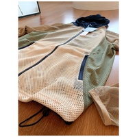 Vêtement de pêche intégral en maille anti-UV, style rétro color-block, à capuche, unisexe, grandes tailles, pour couple, de fabrication industrielle