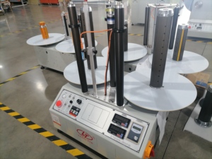Machine de rembobinage avec compteur intégré, élimination statique en option, vitesse constante, correction de la déviation des bords pour <span class=keywords><strong>film</strong></span>, étiquettes et papier - Product Image 2