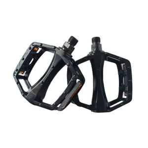 Pédales de vélo en alliage d'aluminium pour VTT, pédales plateforme durables, axe en acier, couleur noire - Product Image 2