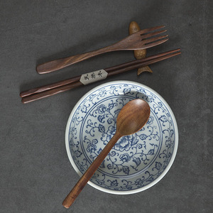 Ensemble de cuillères en bois d'acacia, fabriquées à la main, couleur unie, style simple, pour servir la soupe et le riz - Product Image 2