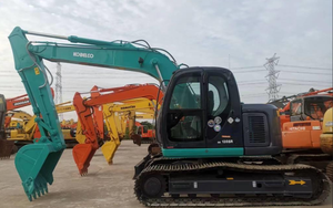 Excavadora Mediana Kobelco SK135SR de 13.85 Toneladas de Segunda Mano, Motor Kobelco, Cucharón de 0.5-0.55 m, Giro de Cola Ultracorto, Ahorro de Energía - Product Image 4