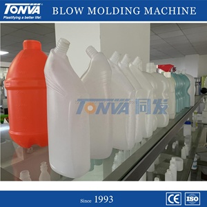 Máquina de moldeado por soplado para uso <span class=keywords><strong>en</strong></span> <span class=keywords><strong>el</strong></span> baño, botella de plástico harpic con botella de 500ml y 750ml, totalmente automática con vista a rayas - Product Image 2