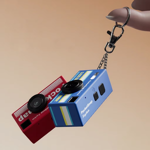 Caméra porte-clés Pocketsnap 1982 720P/1080P avec écran LCD de 0,96 pouce, capteur CMOS MiniDV, ambiance photographie des années 90, prend en charge les cartes - Product Image 2