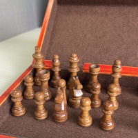 Inventario de fábrica Precio bajo Moq bajo Tablero De Ajedrez Piezas de ajedrez plegables de madera Juego de tableros Juego de obsequios corporativos