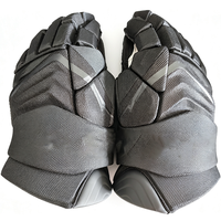 Gants de hockey sur glace professionnels, légers avec une coupe confortable et un poignet flexible