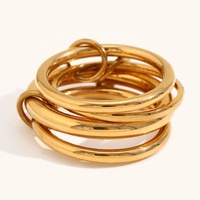 Bague en zircon multicouche plaqué or 18 carats minimaliste imperméable à l'eau en acier inoxydable de conception unique de Dingran pour des femmes