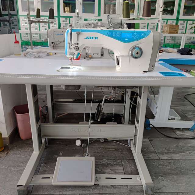 Pre-Owned Jack A3 Programmable Industrial Sewing Machine Single Needle Lock Stitch Auto Thread Trimmer Metal Components Motor