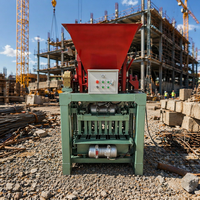 Machine semi-automatique 4-35 à trémie personnalisée pour briques creuses de pavage et blocs de béton pleins