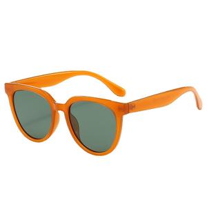 Gafas de sol de moda para mujer UV400 con montura de PC, montura completa, gafas de sol de clase 2 YC3393 A2 - Product Image 1