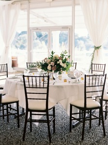 Prezzo all'ingrosso impilabile portatile sedile <span class=keywords><strong>in</strong></span> pelle Patio <span class=keywords><strong>giardino</strong></span> esterno Hotel banchetto di nozze <span class=keywords><strong>in</strong></span> <span class=keywords><strong>legno</strong></span> evento <span class=keywords><strong>sedie</strong></span> - Product Image 3