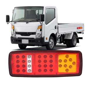 Nouveaux <span class=keywords><strong>feux</strong></span> arrière LED d'usine pour clignotant <span class=keywords><strong>de</strong></span> flèche <span class=keywords><strong>de</strong></span> la série Mercedes Benz avec <span class=keywords><strong>feux</strong></span> <span class=keywords><strong>de</strong></span> freinage clignotants - Product Image 5