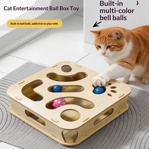 Jouet interactif en bois pour chat, boîte de jeu de labyrinthe d'intérieur avec balle et plume, entraînement d'intelligence pour animaux de compagnie, vente en gros OEM - Product Image 3