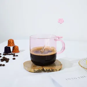 Cangkir kaca tahan panas 350Ml 12Oz, cangkir bunga sakura bening dengan pegangan cincin besar cangkir kaca sarapan kopi susu