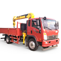 Grue de levage de marchandises montée sur camion de 5 tonnes Xinfeigong, grue hydraulique pour camion avec double stabilisateur et flèche télescopique