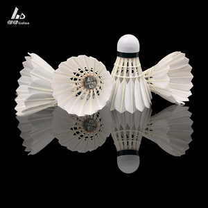 Cầu lông lông ngỗng chất lượng tốt rất tốt cho thi đấu - Product Image 2