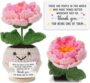 Muñeca de Peonía de Ganchillo Hecha a Mano Coleccionable, de Apoyo Emocional, con Diseño de Girasol y Lirio Tejido, Ideas de Regalos, Regalos Festivos - Product Image 1