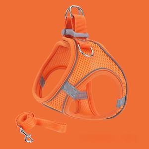 Aksesori hewan peliharaan kalung anjing dapat diatur Harness hewan peliharaan Set anjing kucing Harness keluar dengan tali untuk anjing berjalan - Product Image 3