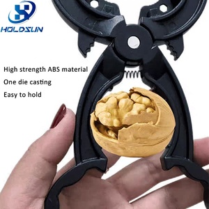 Pratico e resistente eco-friendly 3-in-1 multifunzione in plastica noce Cracker valvola manuale chiave chiave dado apribottiglie - Product Image 5
