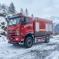 Nouveau camion-citerne de lutte contre les incendies Dongfeng 44 Wildland, 2000L, moteur diesel Cummins, pompe CB40, véhicule tout-terrain, portée de 65m, transmission manuelle