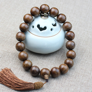 Golden Sandalwood Beaded Prayer Bracelet With Tassel 10mm Unisex Fashion Jewelry For Meditation And <b>Car</b> <b>Decor</b> - Product Image 3