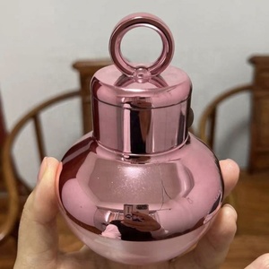โรงงานขายส่ง OEM ขวดครีมพลาสติกสีโรสโกลด์แบบสั่น 30 กรัม 50 กรัม ขวดครีมบำรุงผิวทรงกลม บรรจุภัณฑ์เครื่องสำอางเปล่า - Product Image 6