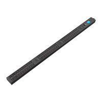 PDU Inteligente para Montaje en Rack, 48 Tomas C13, 12 Tomas C19, Monofásico/Trifásico, Habilitado para SNMP, Pantalla LCD, Equipo de Distribución de Energía