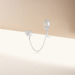 Nuevos y Modernos Pendientes de Aro con Borla de Cadena Larga de Plata de Ley 925, Estrella y Luna Doble con Circonita Cúbica - Product Image 4