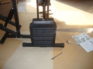 เครื่องออกกำลังกายอเนกประสงค์สำหรับใช้ในบ้าน พร้อมฟังก์ชั่นสมาร์ทโฮม ยิม พร้อมเครื่องกดขาและดิปสเตชั่นสำหรับการเพาะกาย - Product Image 4