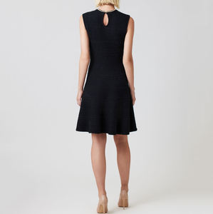 ชุดเดรสราตรีผู้หญิงแบบสั่งทำพิเศษ ผ้าถักเมทัลลิก แขนกุด ประดับมุก คอรูปทรงจิวเวล  ทรงเข้ารูป  ชุดลำลองสำหรับงานปาร์ตี้ - Product Image 2